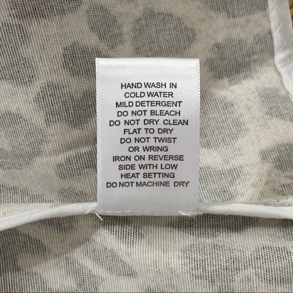 💥💥5 STAR Rated💥💥NWT Metallic Animal Print Blazer - Picture 7 of 10